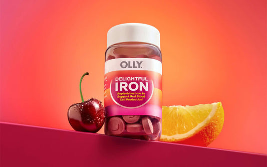 OLLY Delightful Iron
